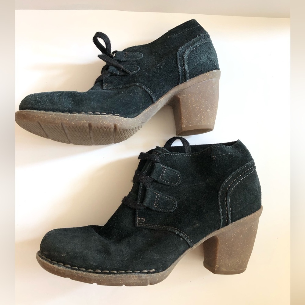 Clarks black heeled boots